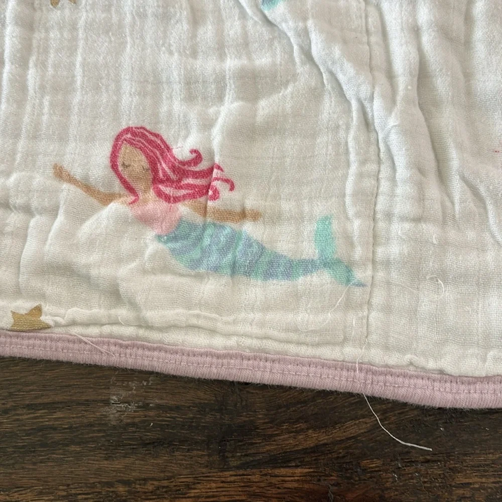 Loulou Lollipop Mermaid Muslin Quilt Blanket